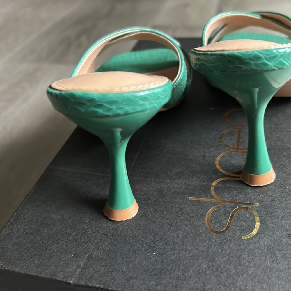 Lilia Heeled Sandal - Tropical Green - Picture 7 of 7